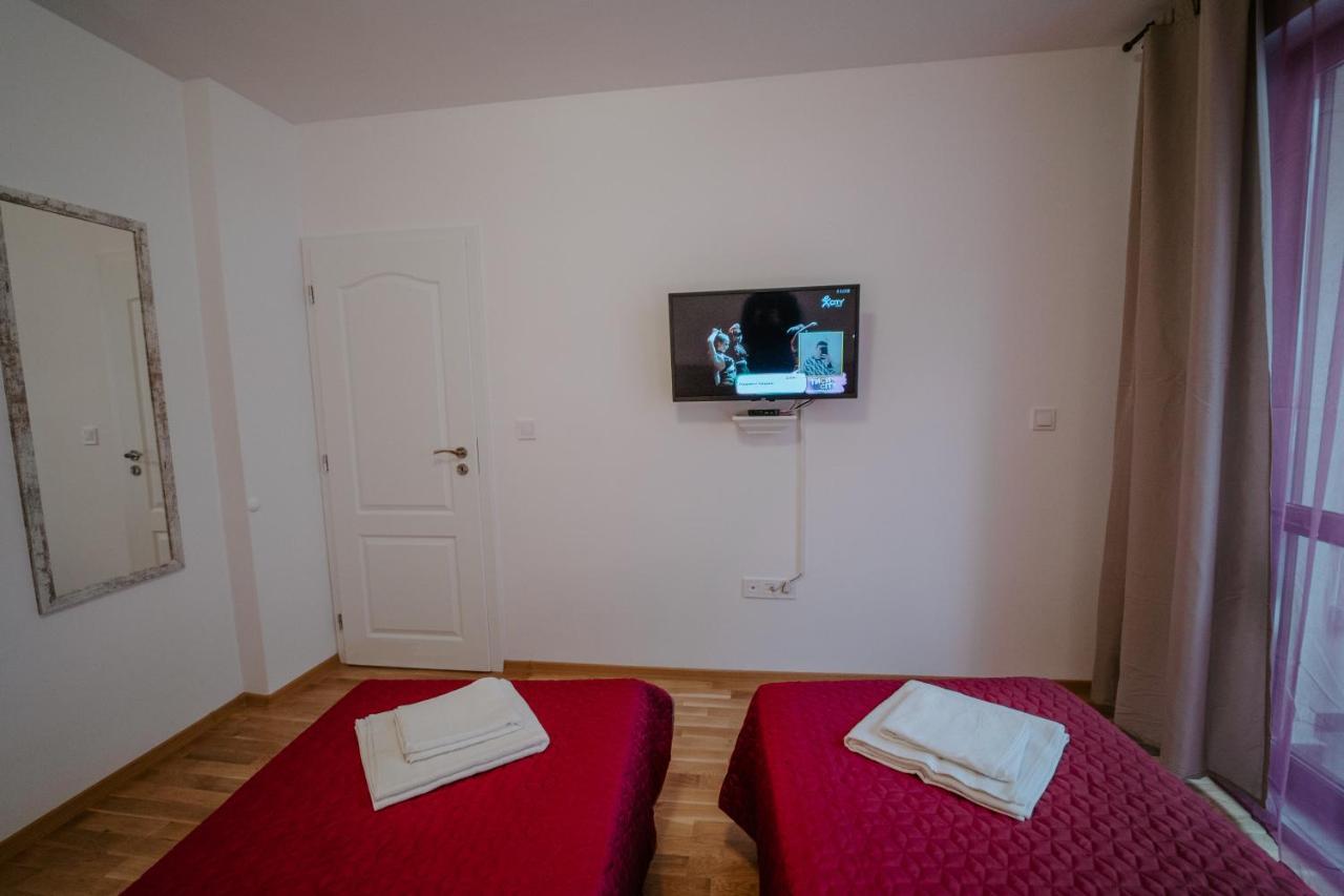 Bella'S Sea Apartment-Beach, Sea Garden ,Old Town, Free Parking, Free Evcharging Station Варна Екстериор снимка