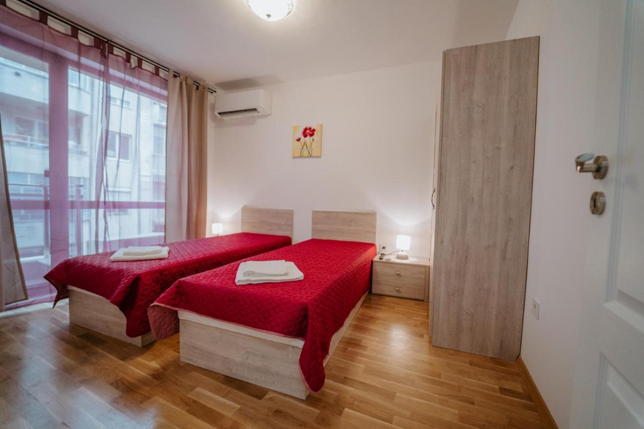 Bella'S Sea Apartment-Beach, Sea Garden ,Old Town, Free Parking, Free Evcharging Station Варна Екстериор снимка
