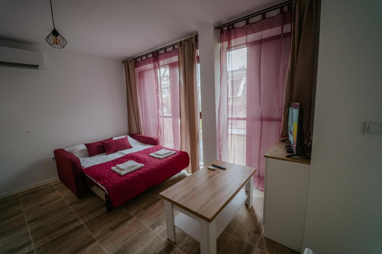 Bella'S Sea Apartment-Beach, Sea Garden ,Old Town, Free Parking, Free Evcharging Station Варна Екстериор снимка