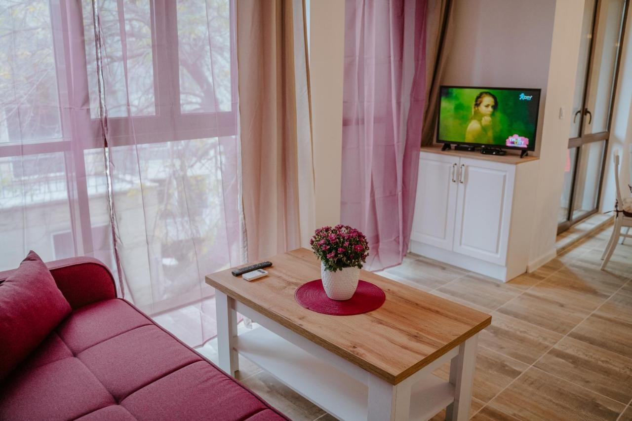 Bella'S Sea Apartment-Beach, Sea Garden ,Old Town, Free Parking, Free Evcharging Station Варна Екстериор снимка